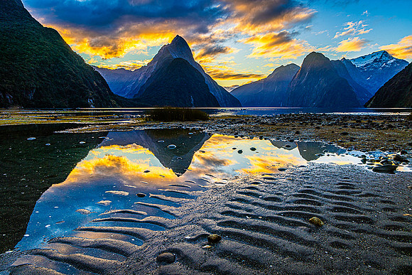 Tidal Tracks, Milford Sound