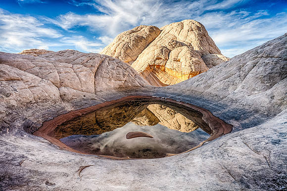 Pocket Reflection, White Pocket