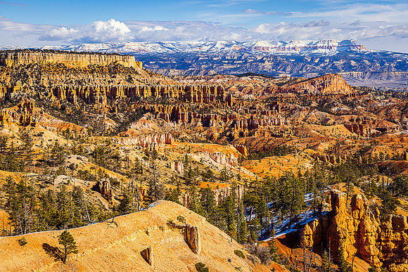 Sunset Point with Snow Backdrop, Bryce Canyon NP