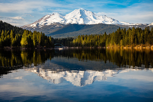 Fisherman's Paradise, Lake Siskiyou & Mt. Shasta