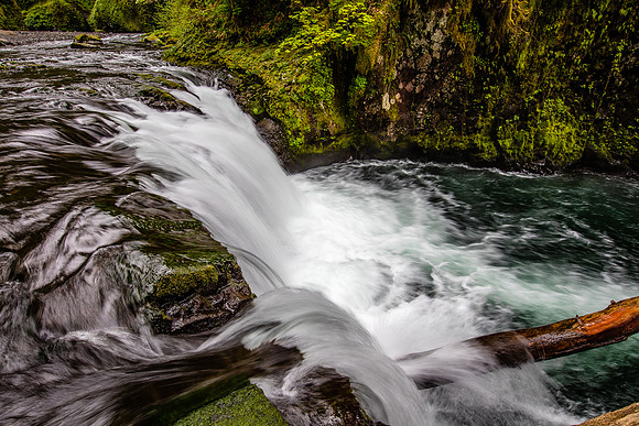 Lower Punch Bowl Falls, Columbia River Gorge