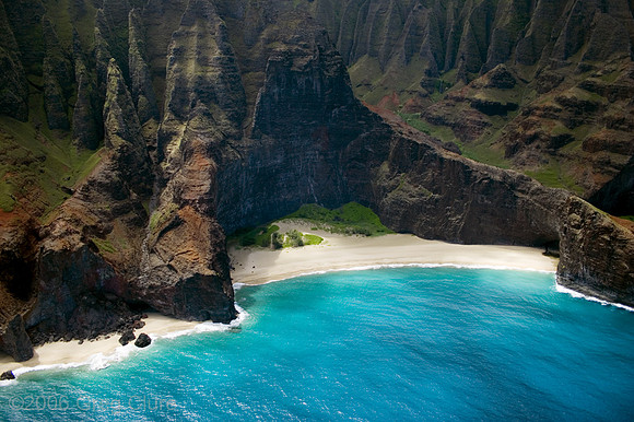 Napali Coast Hidden Beach