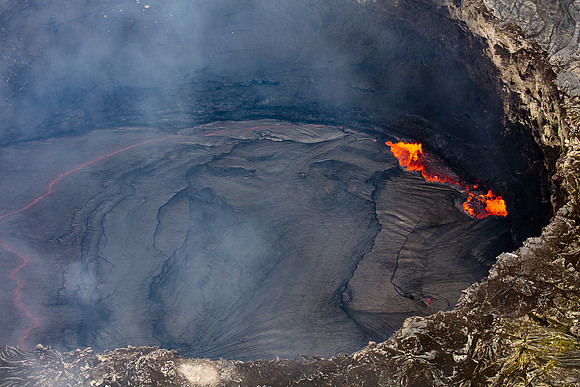 Pu'u' O'o Lava Lake, Hawaii