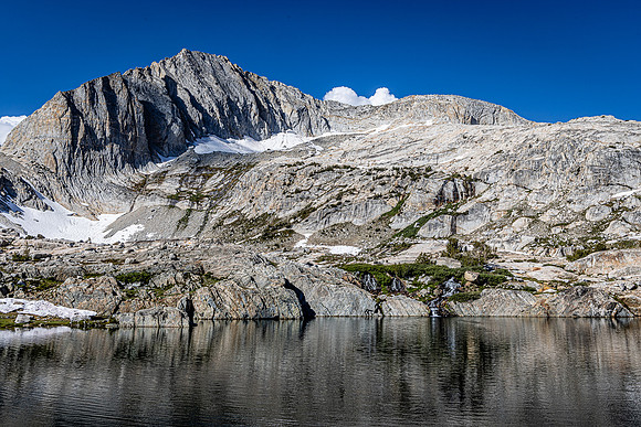 North Peak from Steelhead Lake, 20 Lakes Basin Loop
