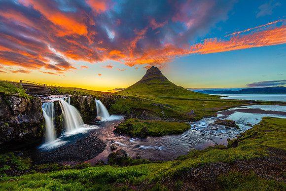Kirkjufell Twilight