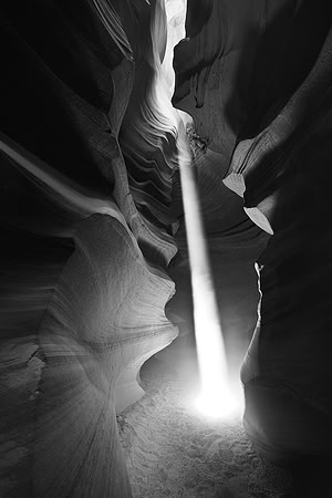 Searchlight Upper Antelope Slot Canyon