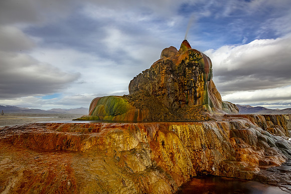 Fly Geyser