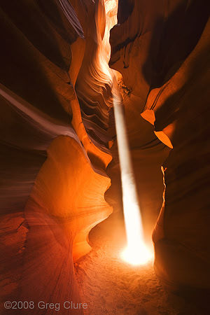 Searchlight Upper Antelope Slot Canyon