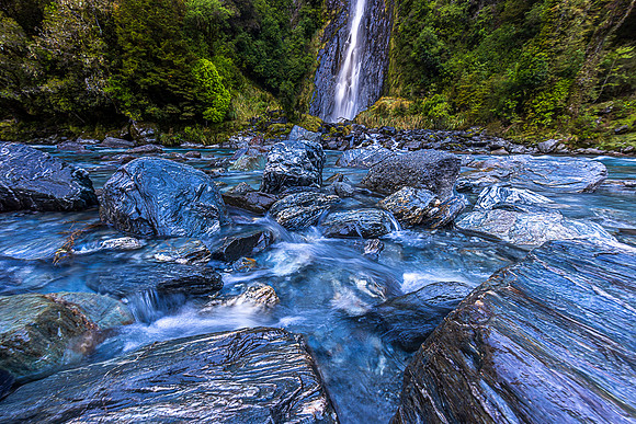 Thunder Creek Rocks and Blue Water, Haast Pass