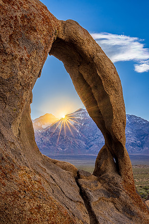 Cyclops Arch & Small Sunstar, Alabama Hills