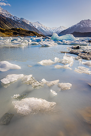Icebergs on Lake Tasman, Aoraki/Mt. Cook NP