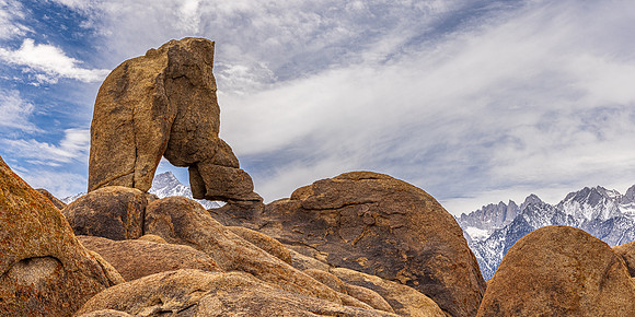 Lady Boot Arch & Mt. Whitney, Alabama Hills